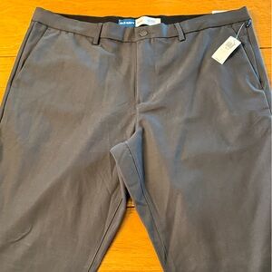 Old Navy Men's Dark Gray Chinos